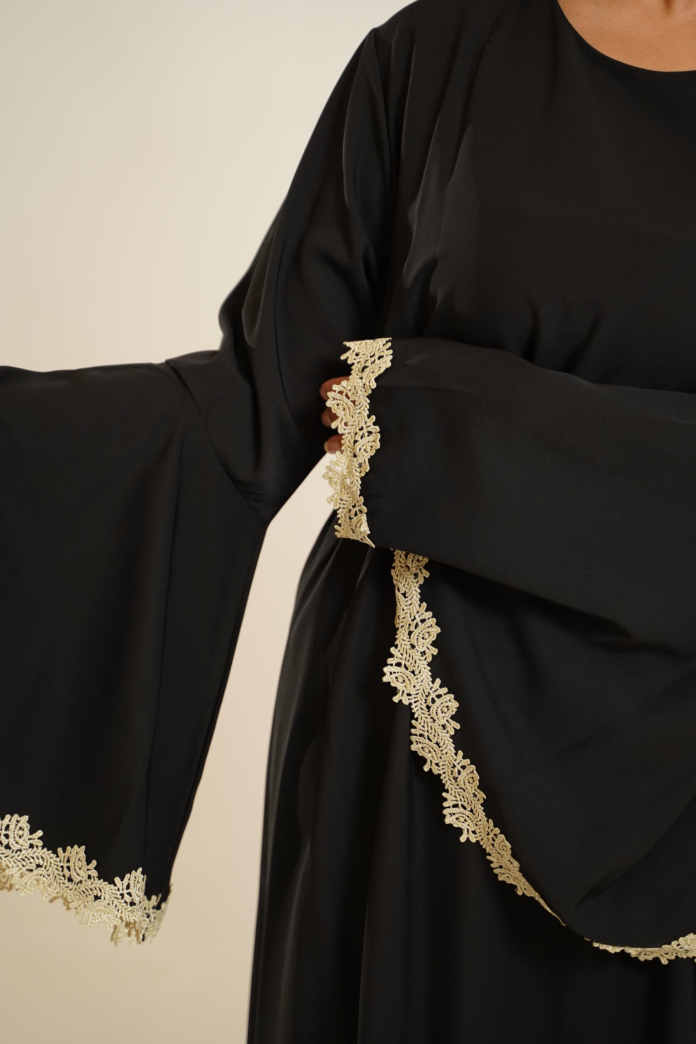 Abaya Sabr - Aswad